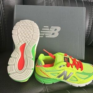 new balance 990 V4 kids size ,new balance fuel Cells 990 V6